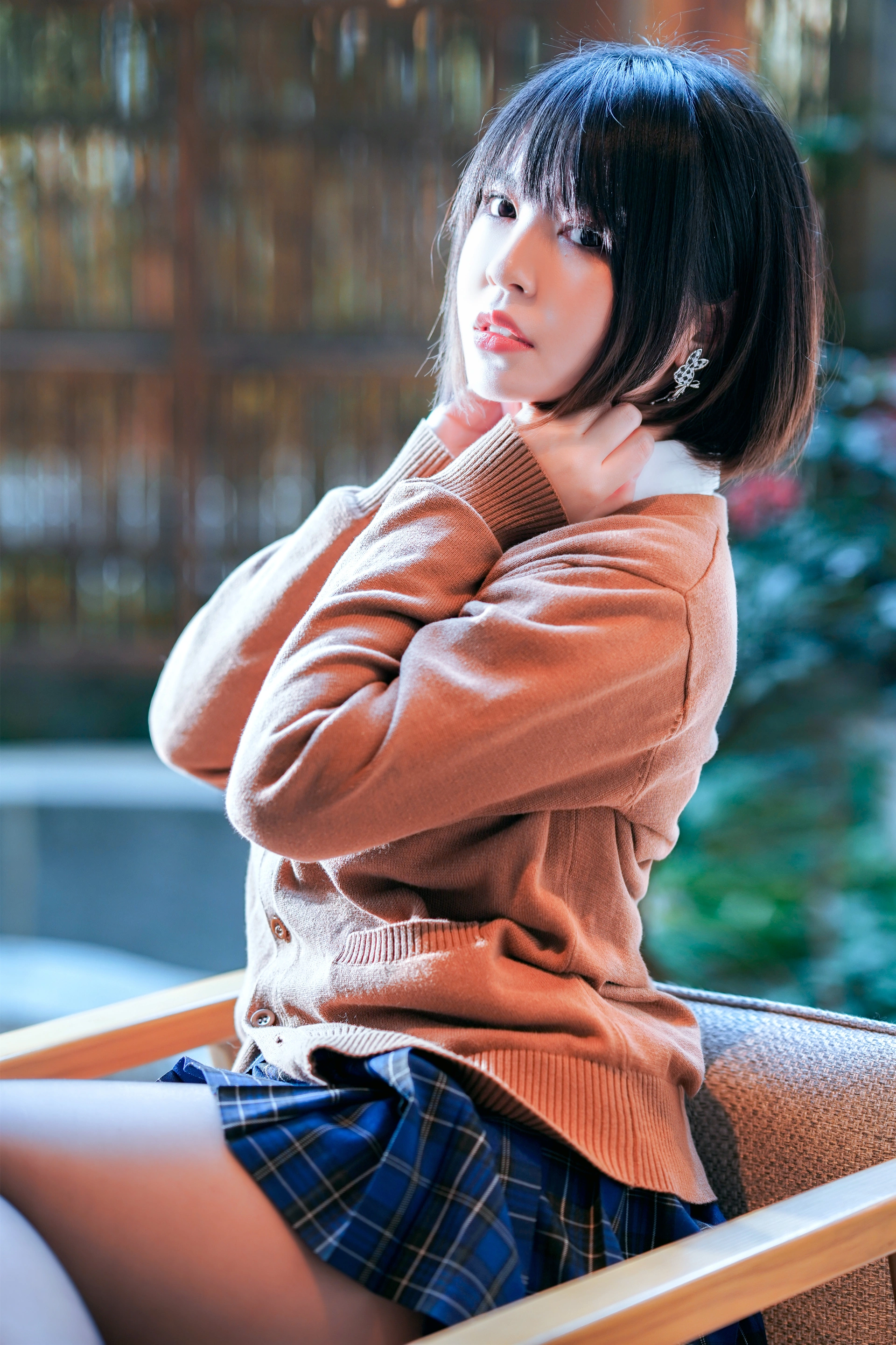 半半子 – NO.064 彼女の制服 2